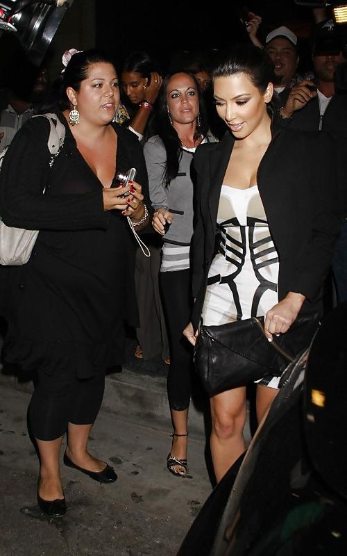 8P Kim Kardashian arriving Katsuya restaurant in Hollywood