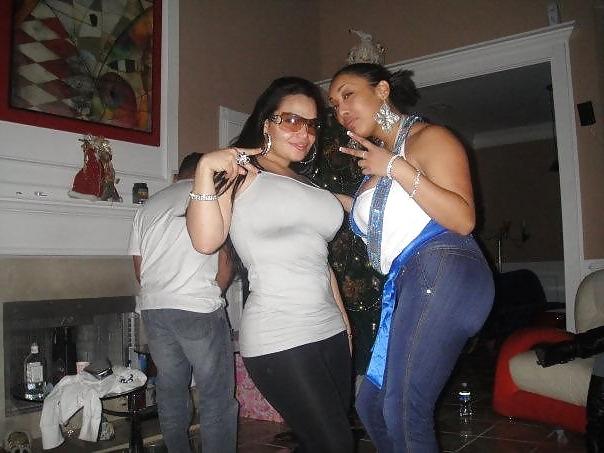 25P Busty Black Babes From,SmutDates.com