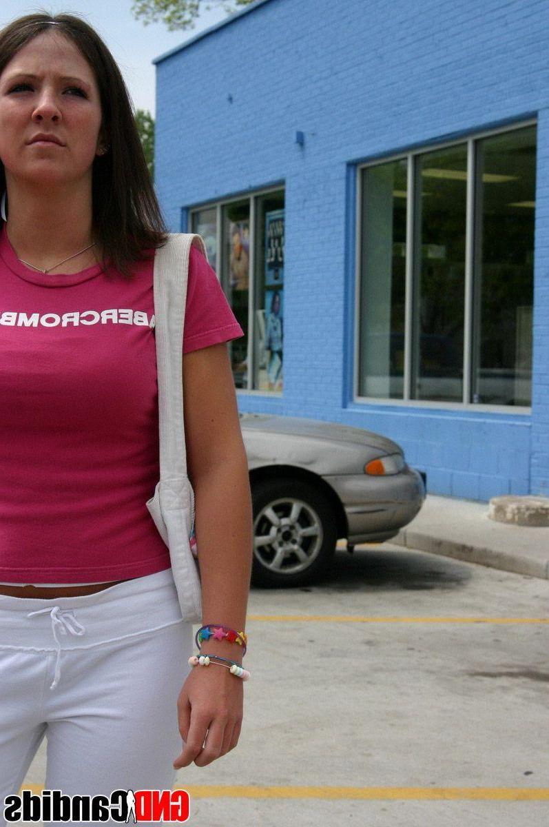 12P Pictures of beautiful coeds in public