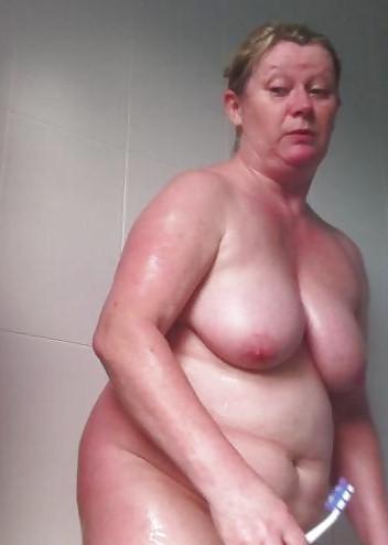 7P Fatty shower