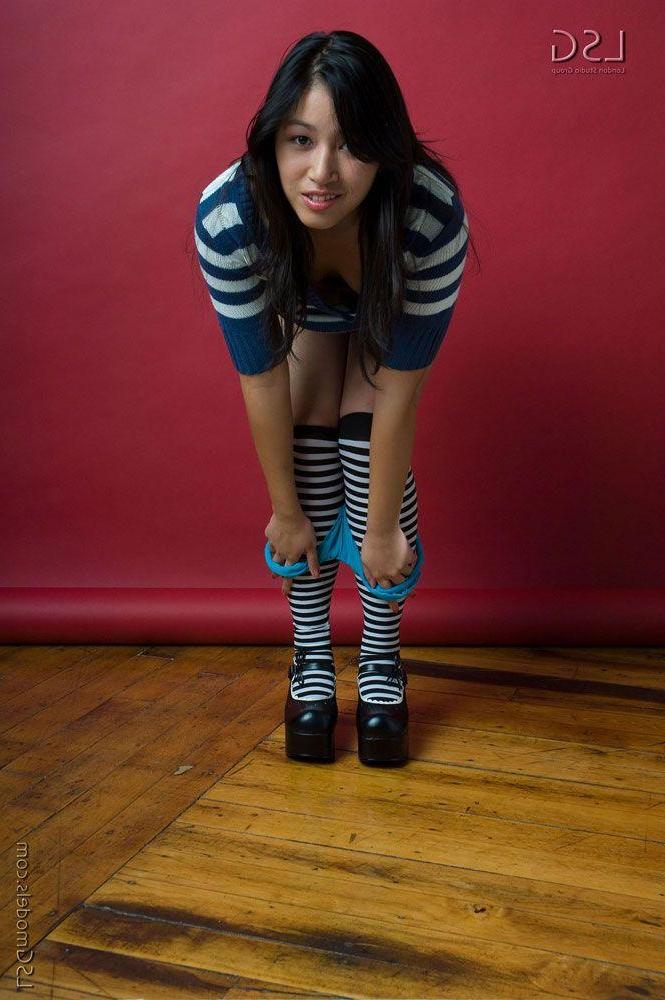 16P Pictures of a hot asian in striped socks and heels