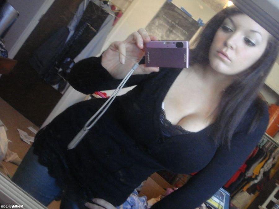 16P Pictures of wild girlfriends getting naughty
