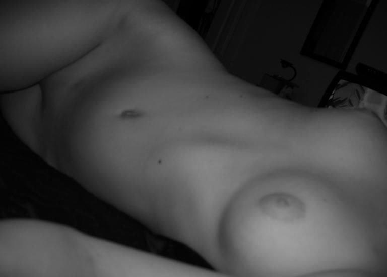 10P Naughty goth babe teasing and posing naked