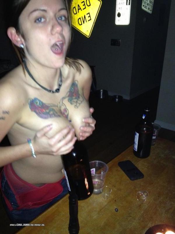 14P Collection of inked and pierced naughty babes