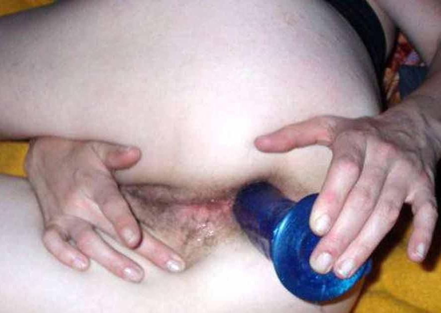 15P Picture selection of naughty amateur GFs getting stuffed in their asses