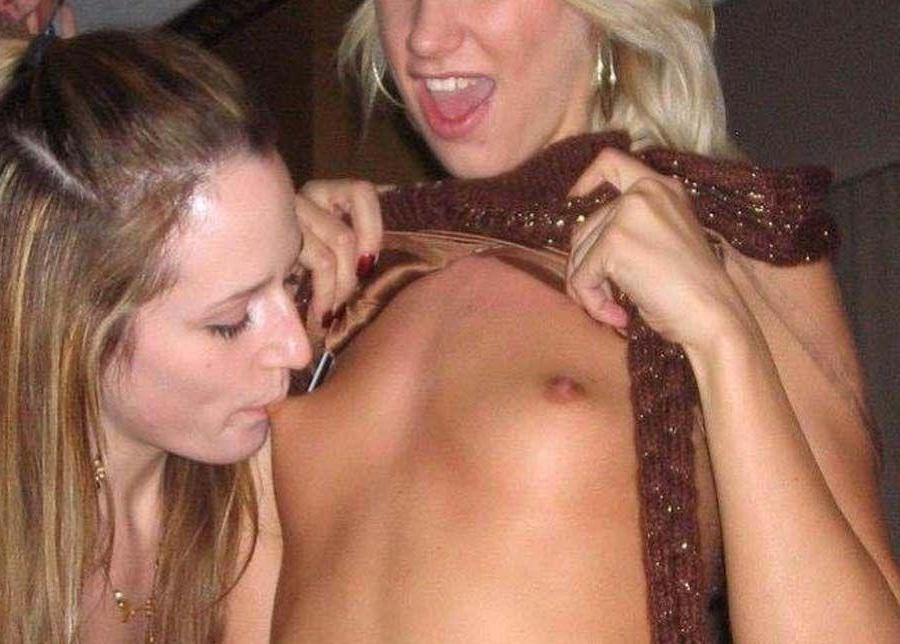 16P Pictures of naughty girlfriends enjoying pussy