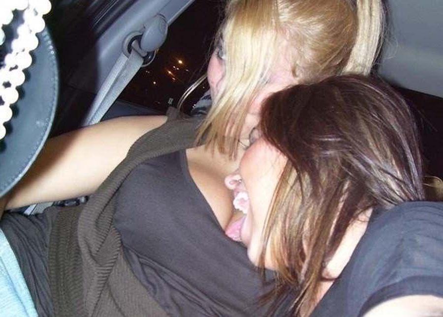 16P Pictures of naughty girlfriends enjoying pussy