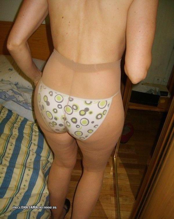 14P Hot teens showing off their panties in naughty pictures