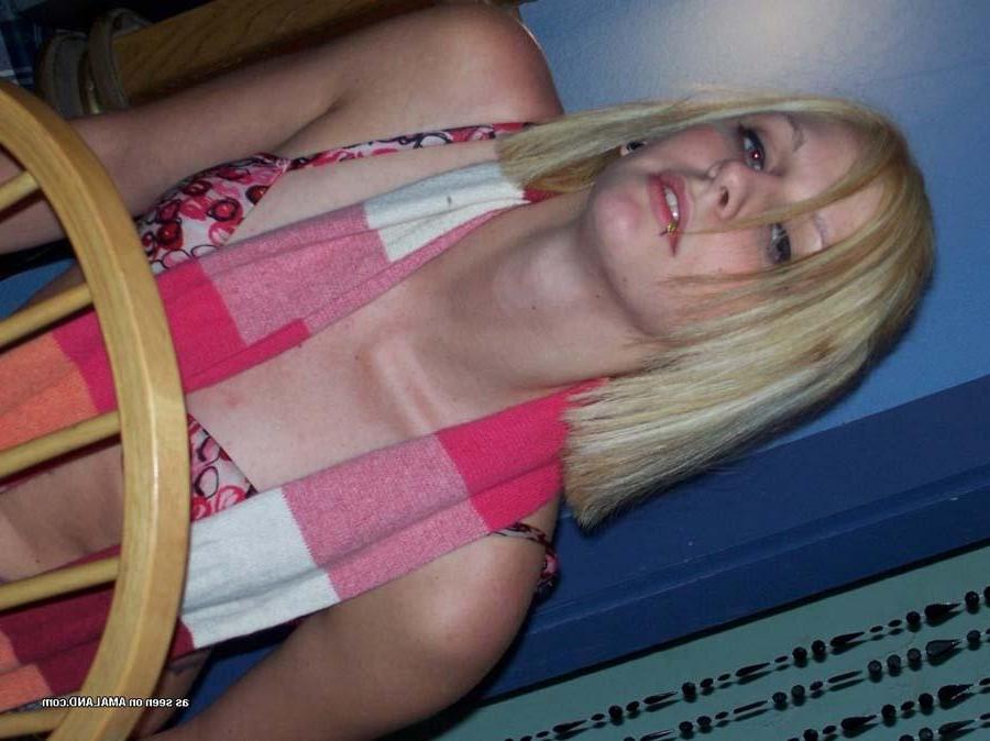 15P Picture selection of two naughty sexy amateur hotties showing off