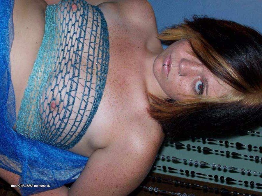 15P Picture selection of two naughty sexy amateur hotties showing off