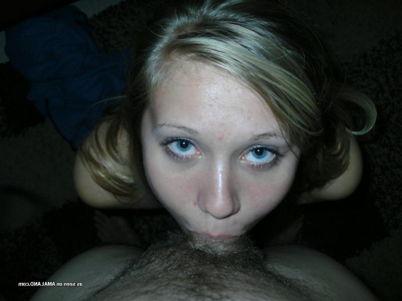 16P Pictures of a hot blonde girlfriend fucking pov