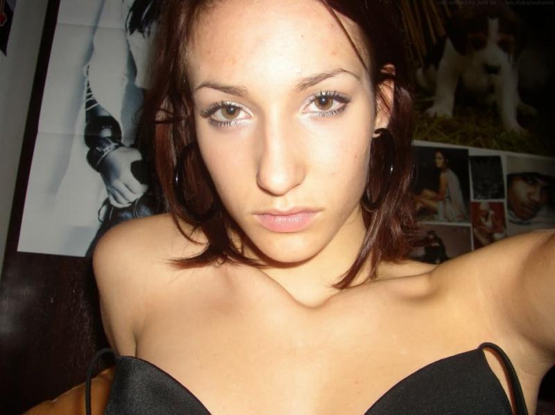 15P Brunette tease takes selfies while she fingers her pussy