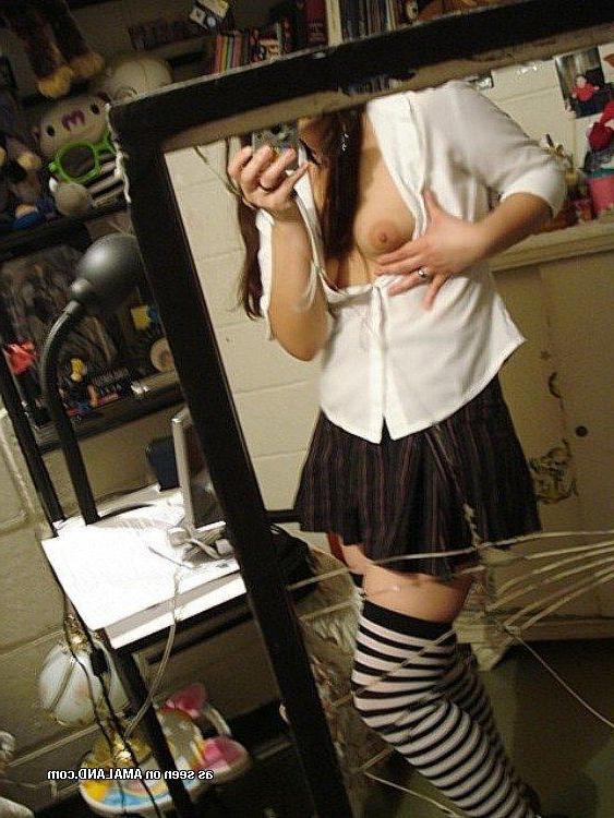 15P Collection of naughty amateur honeys selfshooting