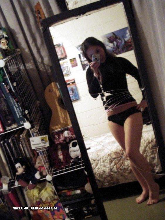 15P Collection of naughty amateur honeys selfshooting