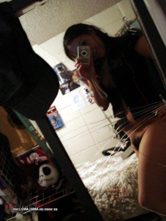 15P Collection of naughty amateur honeys selfshooting