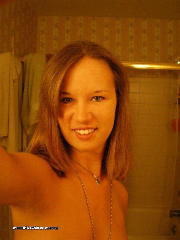 16P Pictures of naughty girlfriends with cameras