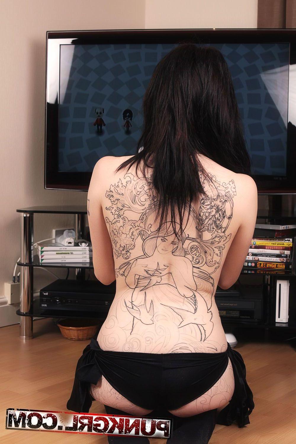 20P Pictures of punk teen Hollywood getting naughty with the Wii