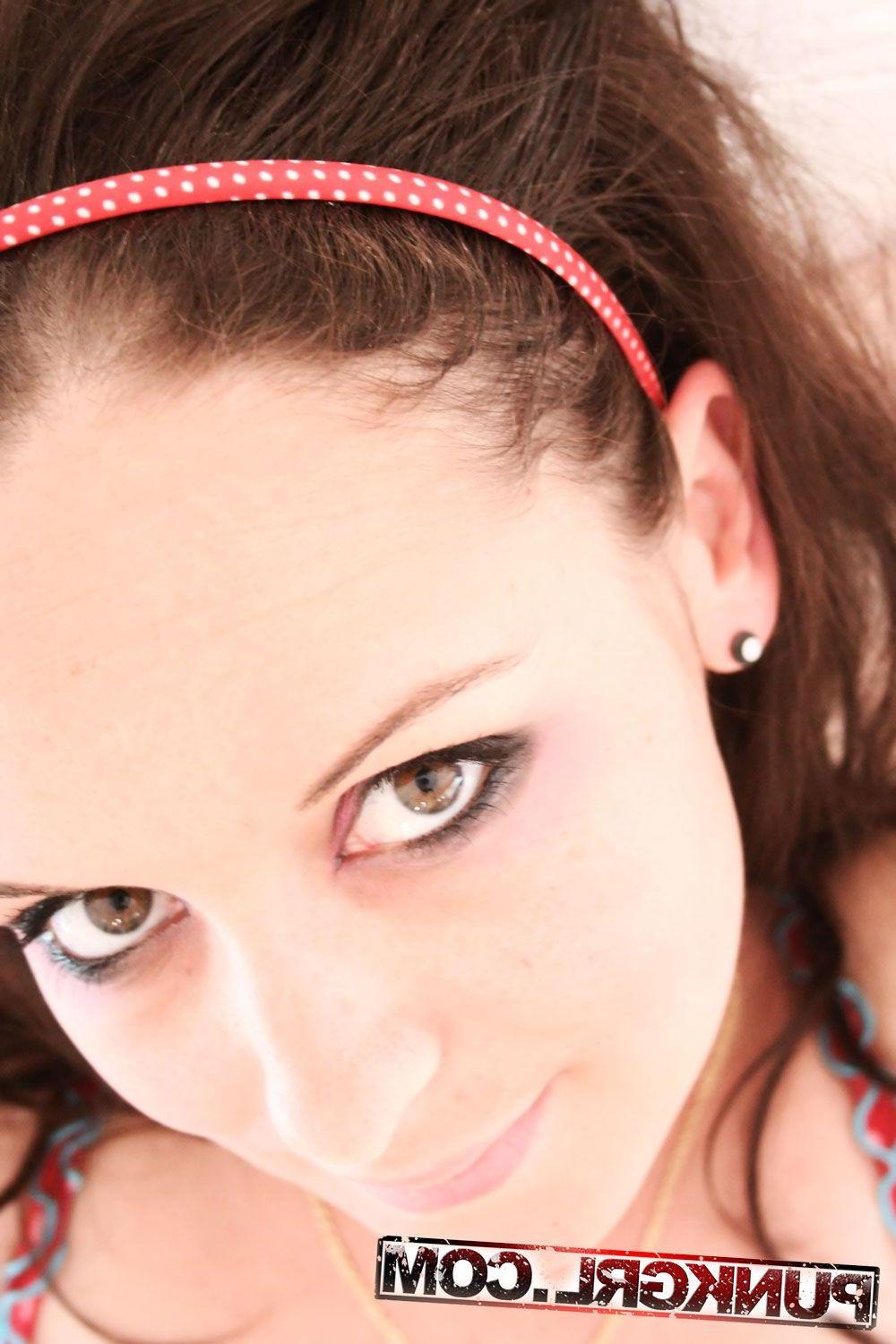15P Pictures of teen babe Velouria teasing in her underwear