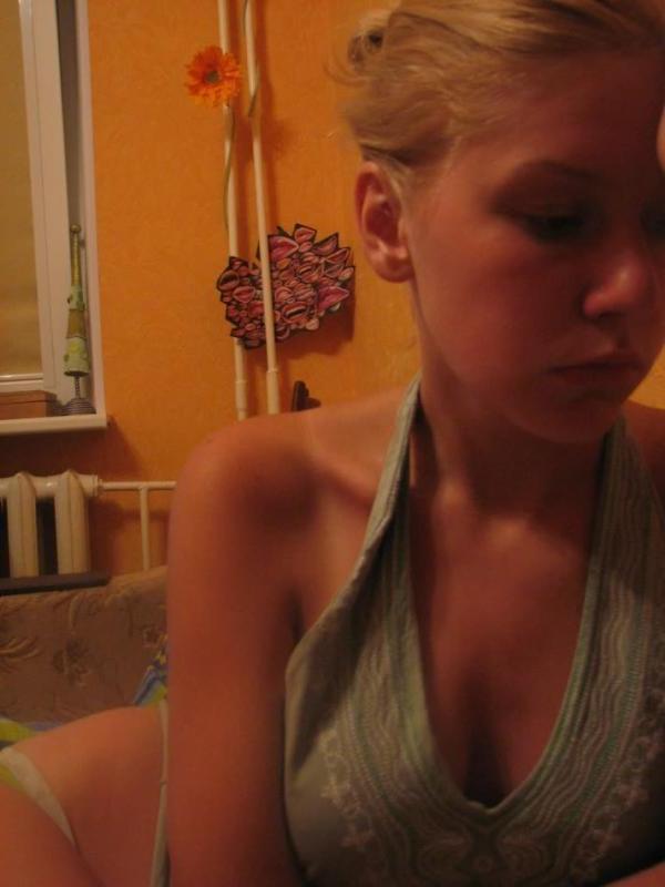 14P Girlfriend teasing and posing while showing her hot cleavage