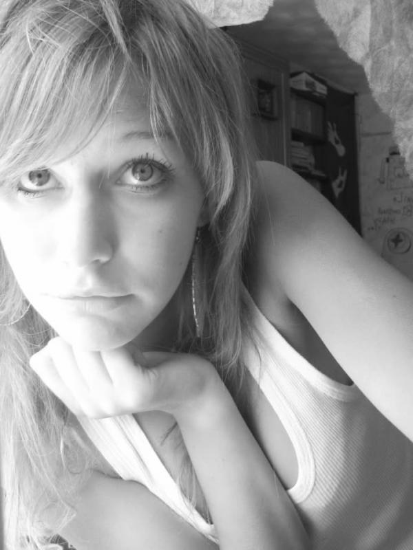 14P Girlfriend teasing and posing while showing her hot cleavage