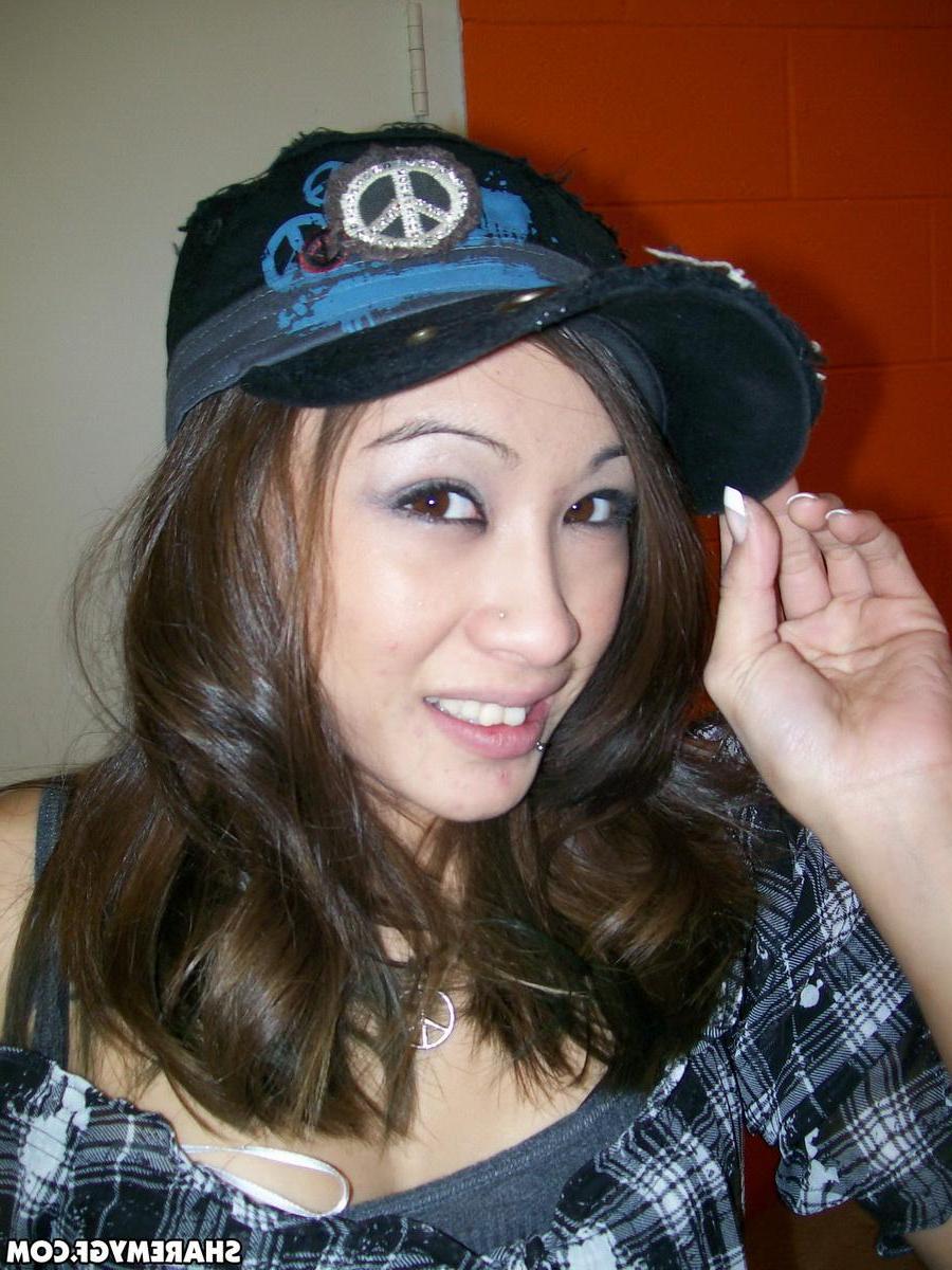 20P Hot asian girlfriend gets on her knees to give a pov blowjob
