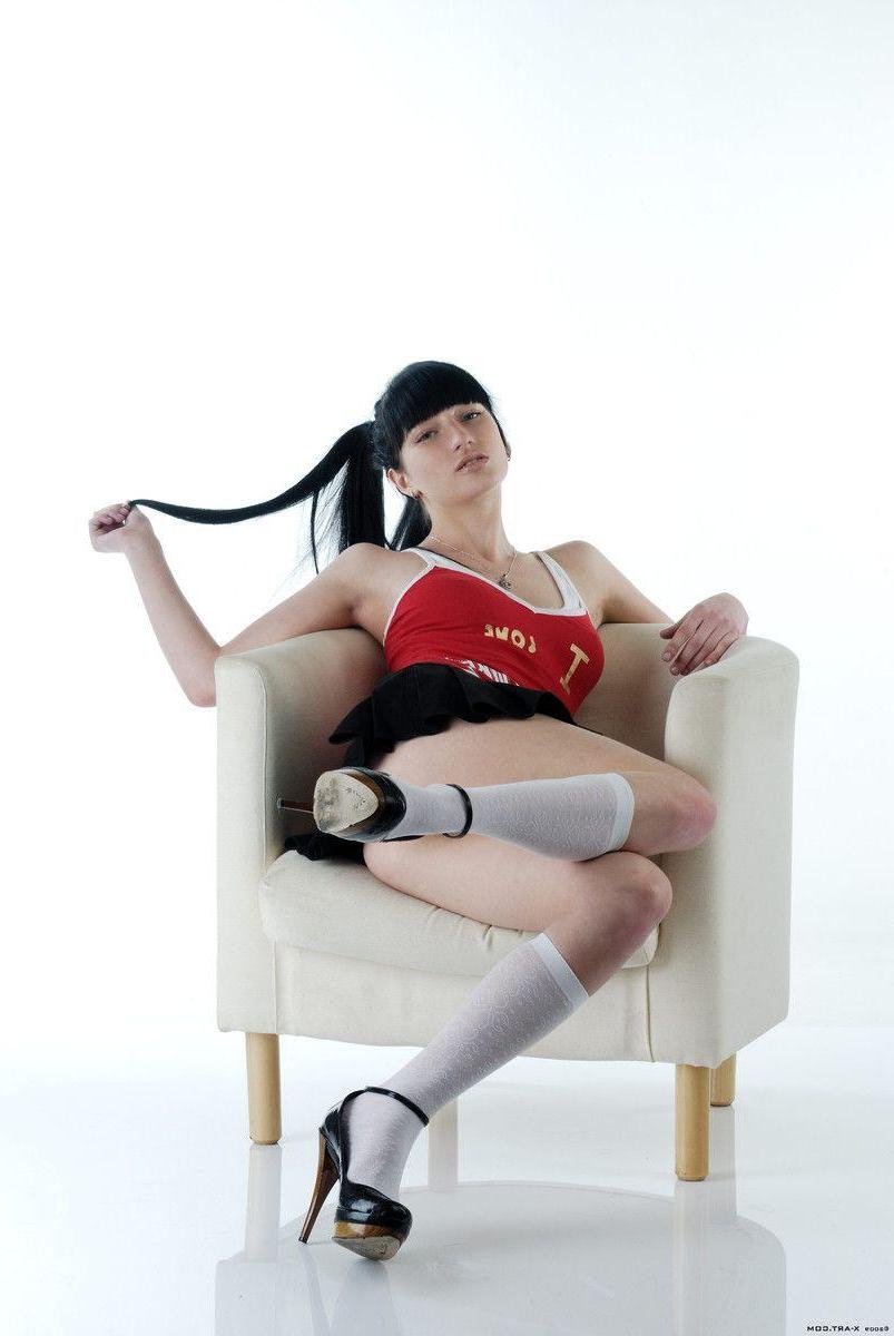 17P Pictures of teen girl Sake really horny for you after school