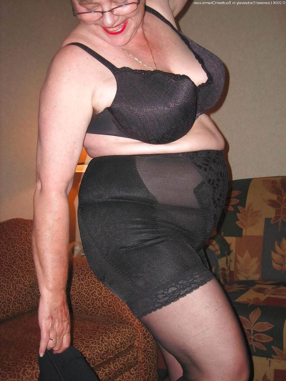 25P Mature-BBW-Ladies 42