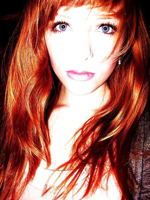 25P Hottie red heads:) 3.0