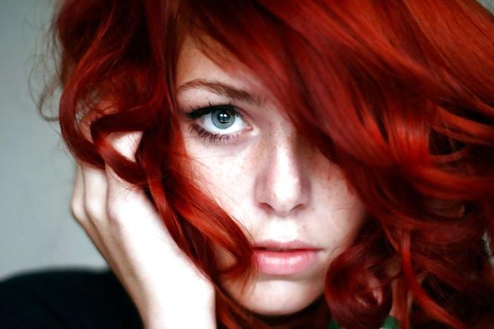 25P Hottie red heads:) 3.0