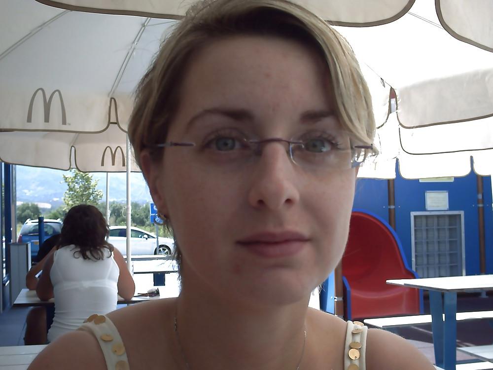 19P Ms. Nerdy MILF