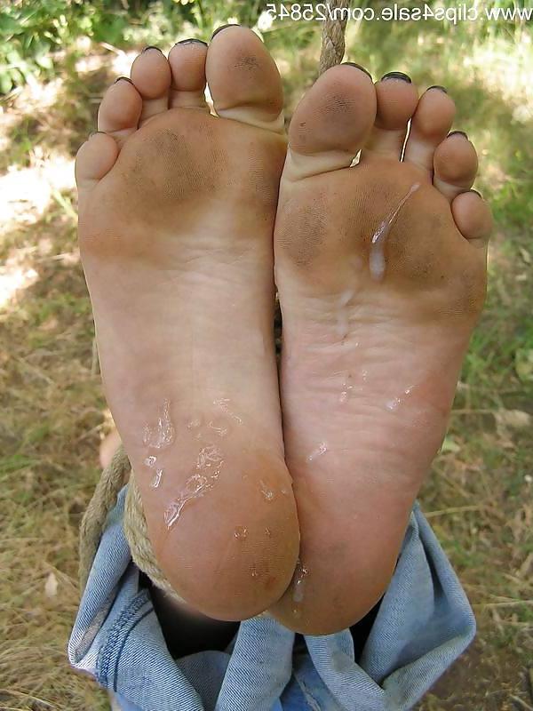 20P Bondage foot and cumshot on soles