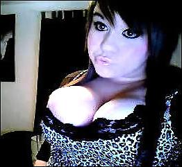 25P Big Firm Teen Cleavage 