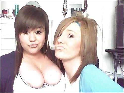 25P Big Firm Teen Cleavage 