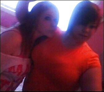 25P Big Firm Teen Cleavage 