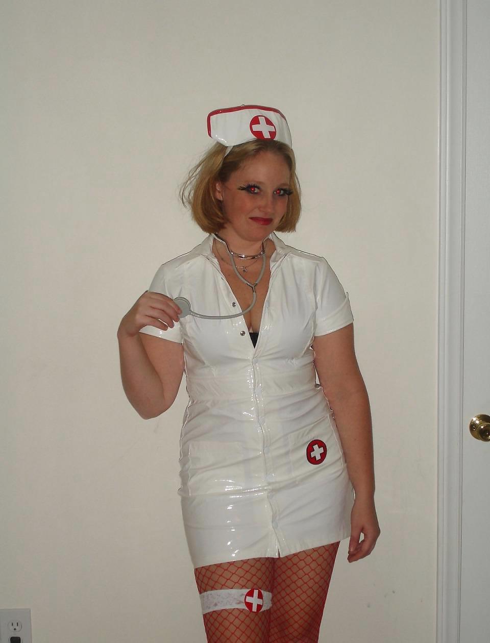 12P Gorgeous blonde amateur