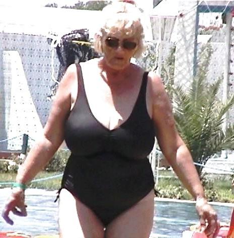 25P Granny bbw beach 4