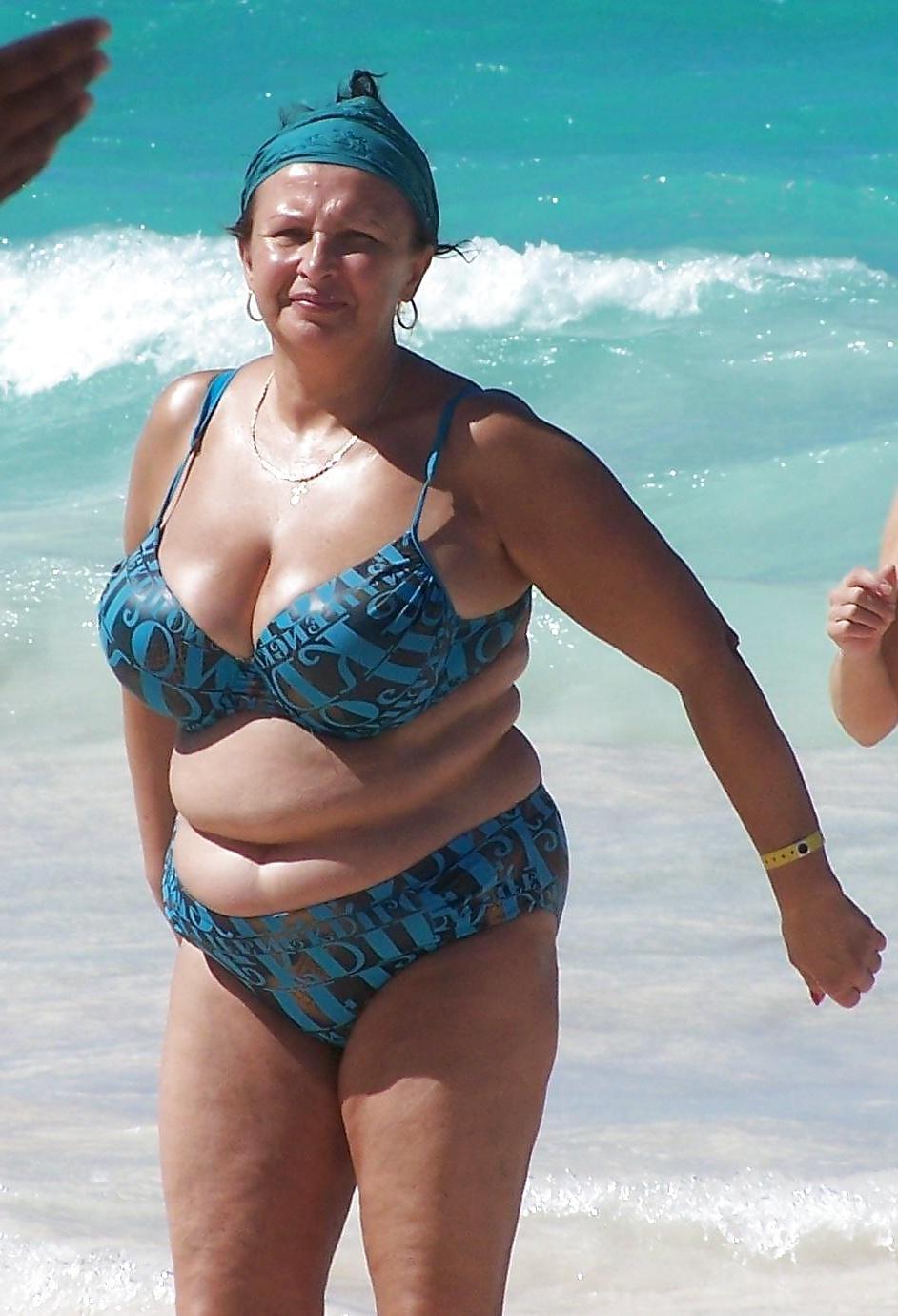 25P Granny bbw beach 4