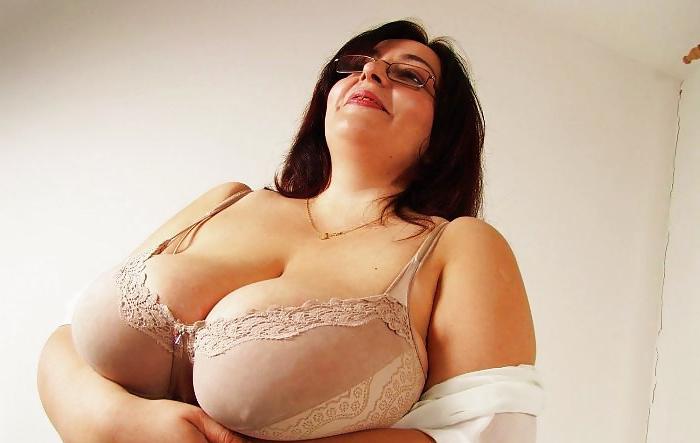 5P M.I.L.F with a HUGE set of KNOCKERS 2