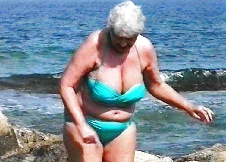 25P Granny bbw beach 3