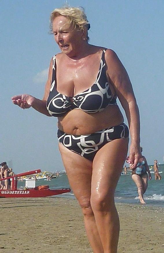 25P Granny bbw beach 3