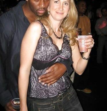 25P She's Only Into Black Guys - Edition #12