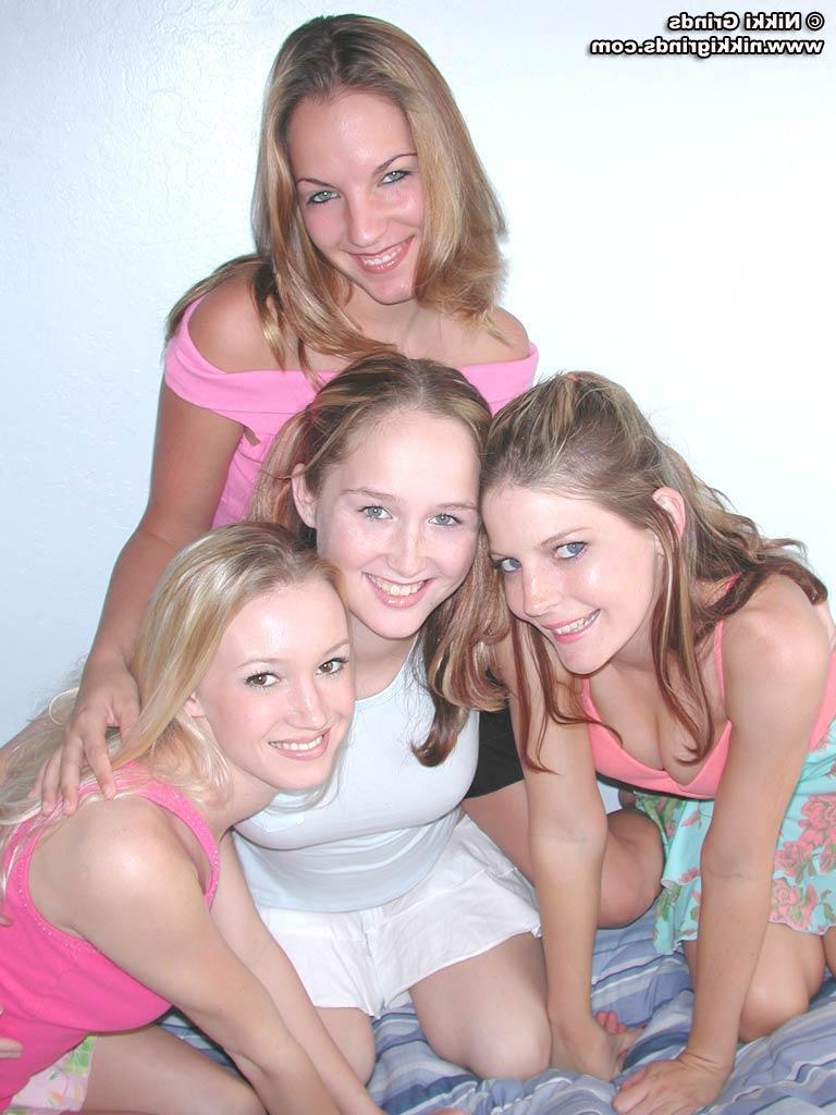 20P Pics of Nikki Grinds getting naughty with her girlfriends