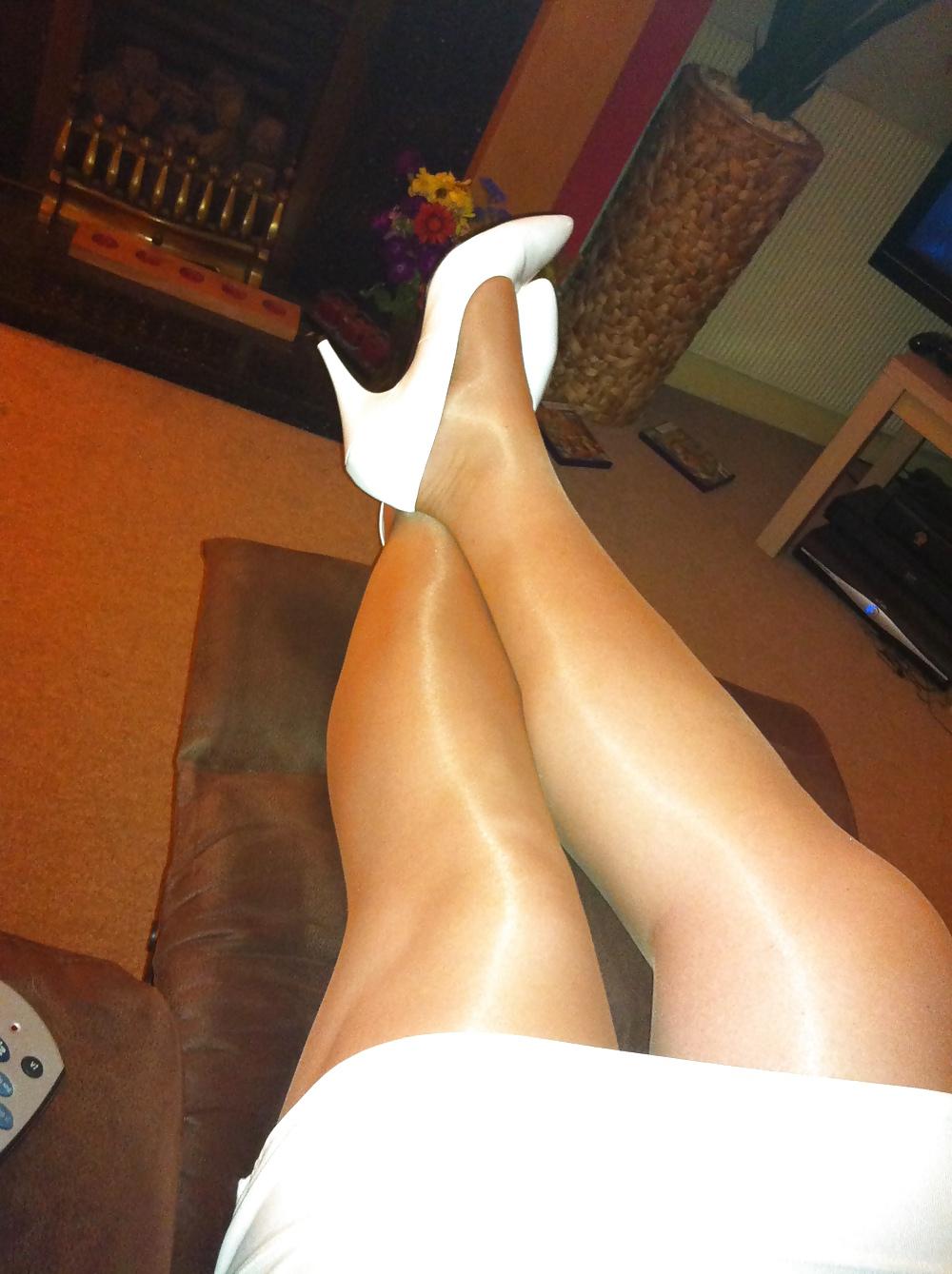 11P Sexy legs, mine or his, tell me