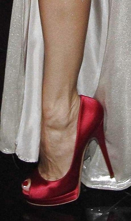25P More gorgeous high heels!!