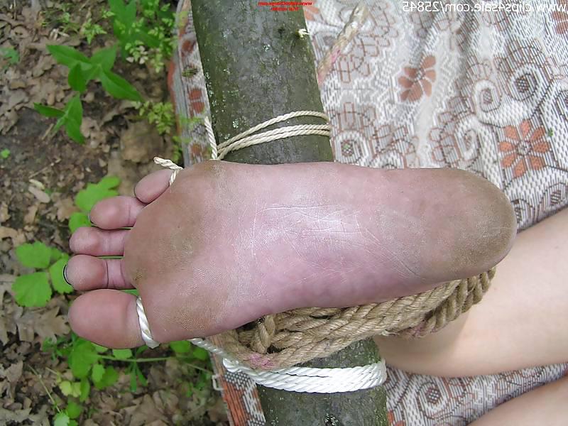 20P Bondage foot and cumshot on soles