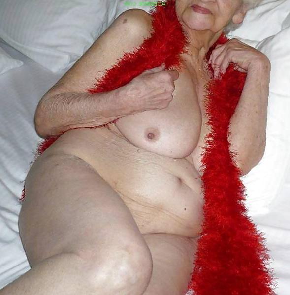 15P Granny Mature BBW mix Nov28