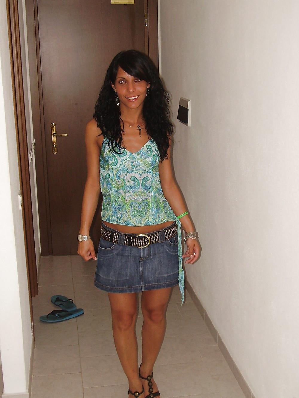 25P HORNY TURKISH SLUT