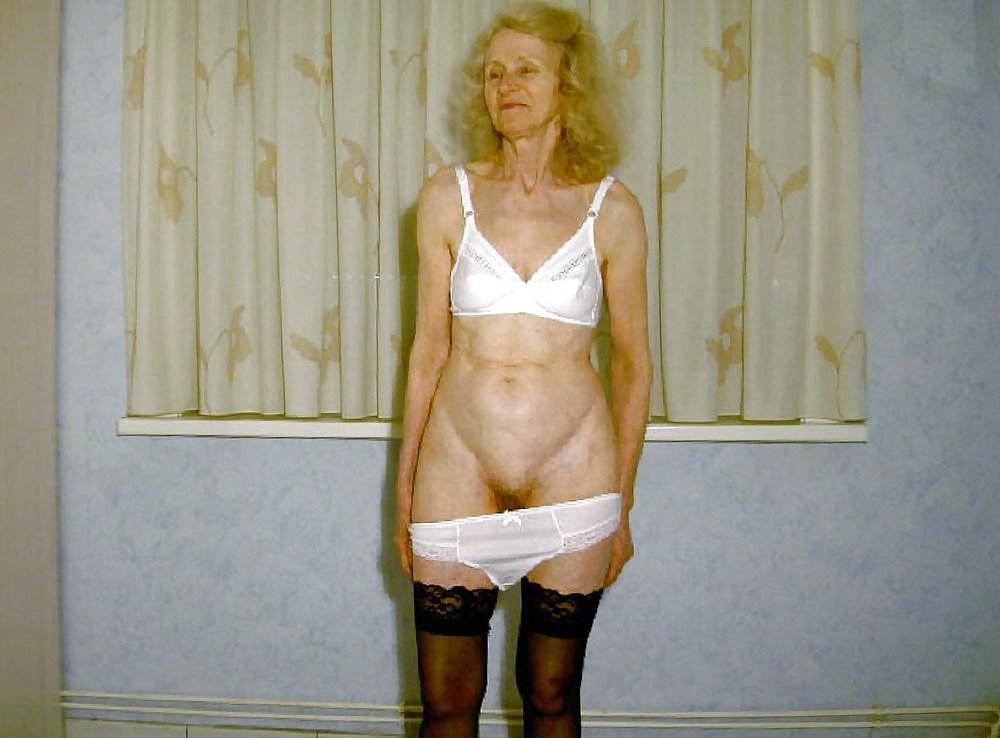 11P Martine     my granny neighbor