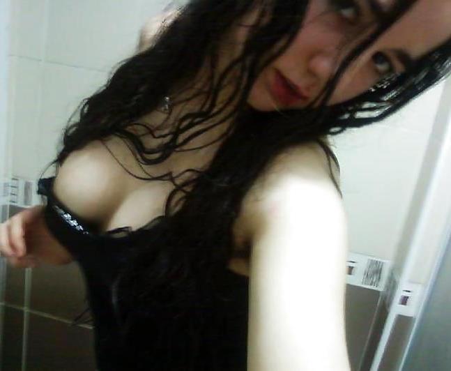 24P Turkish Women