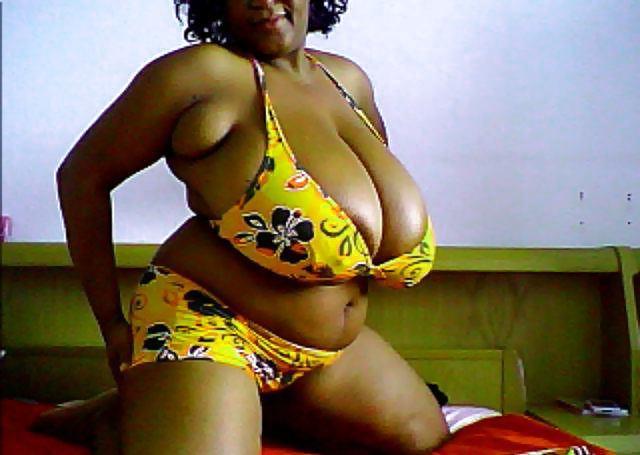 15P BBW Porno star webcam shot 1